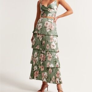 Abercrombie & Fitch Floral Green Tiered Skirt